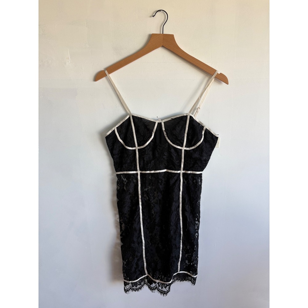 L'ATISTE by Amy Black Lace Mini dress 
Coquette Piping Bustier Bodycon M